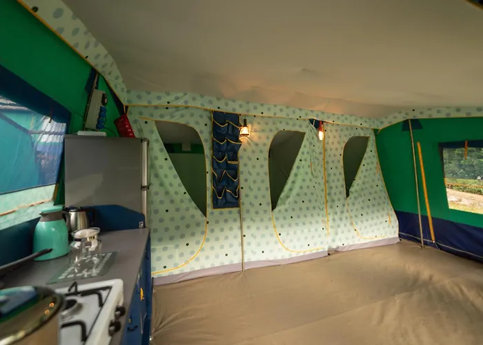 Rent-a-tent Interpals Eco * Isla Roja